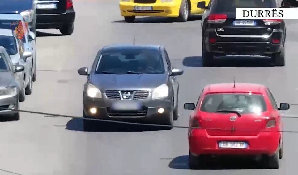 Mbi 1800 gjoba dhe 17 të arrestuar për tejkalim shpejtësie në Durrës  policia bën bilancin javor