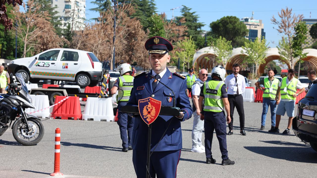 Siguria rrugore dhe menaxhimi i trafikut për sezonin e verës  Hita  Koha e gjuetisë së gjobave ka marrë fund 