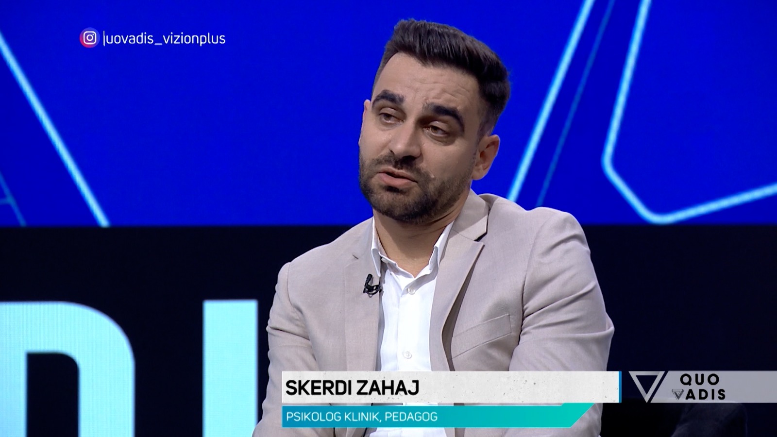 Është mirë një nënë që t i thotë fëmijëve shpesh  të dua   Zahaj  Ja çfarë i lë gjurmë në kujtesën emocionale 