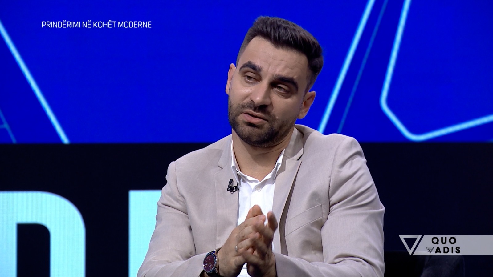 Si të shmangim fëmijët nga telefoni  Zahaj  Duhet ti mësojmë ata me mërzitjen 