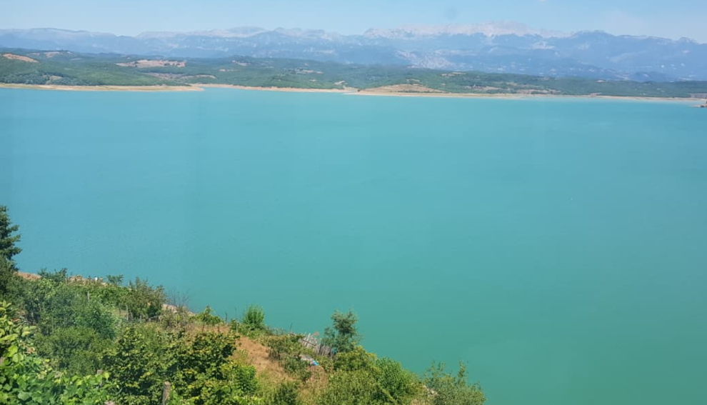 Tragjike  u fut për tu larë  mbytet i riu në liqenin e Ulzës