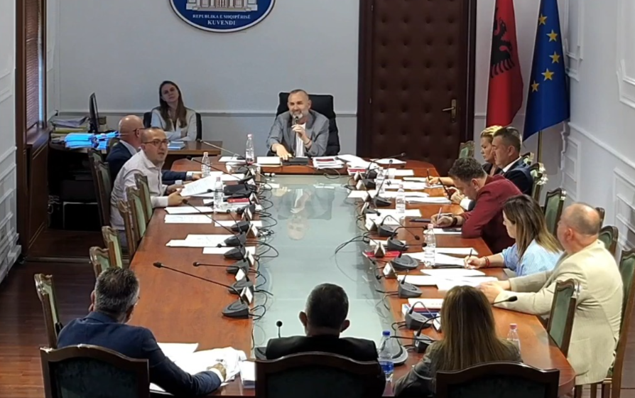  Një prokuror në Tiranë ka 600 dosje   KLGJ e KLP ngrenë shqetësimin për mungesë gjyqtarësh e prokurorësh