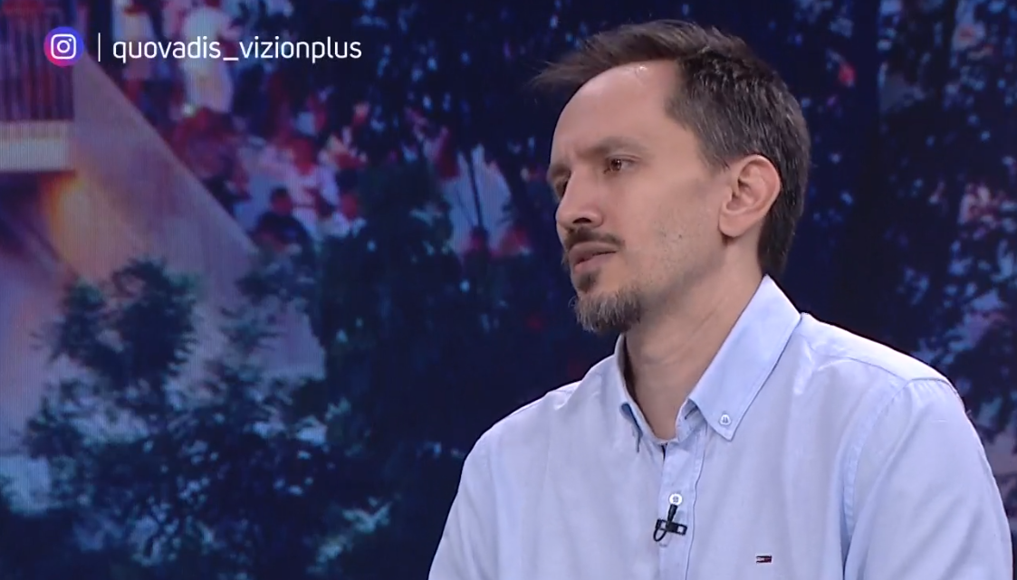  Berisha një  kufomë  politike   Muçi  Mekanizmi i patronazhistëve ka rënë