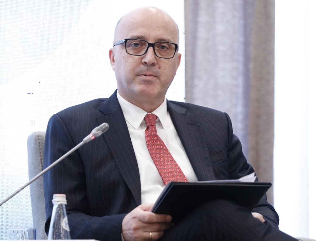 Metani  Vettingu pastroi sistemin  përgjegjësia kalon te institucionet e reja të drejtësisë
