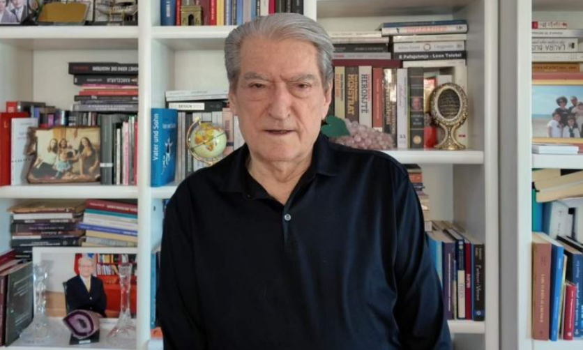 Berisha  Rama po fsheh  Zvërnecin   nuk sqaron asnjë nga shqetësimet e qytetarëve  por i sulmon ata