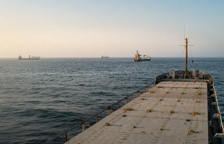 Rrezikohet marrëveshja SHBA Iran  palët shkëmbejnë sulme  pas një incidenti në Ngushticën e Hormuzit