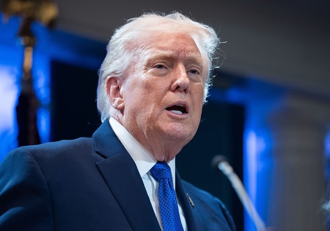 Trump  Forcat ushtarake amerikane do të mbeten edhe për pak kohë në Gjirin Persik