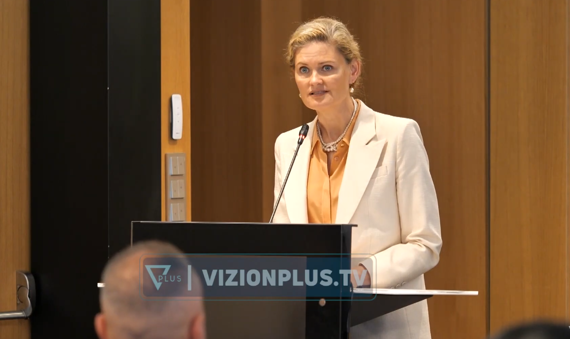  Rregulla të qarta për investimet   Nancy Vanhorn  Fusha e lojës duhet të jetë e barabartë