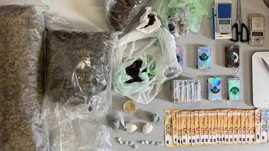 arrestohet-ne-itali-19-vjecari-shqiptar-policia-sekuestron-mbi-3-kilograme-droge