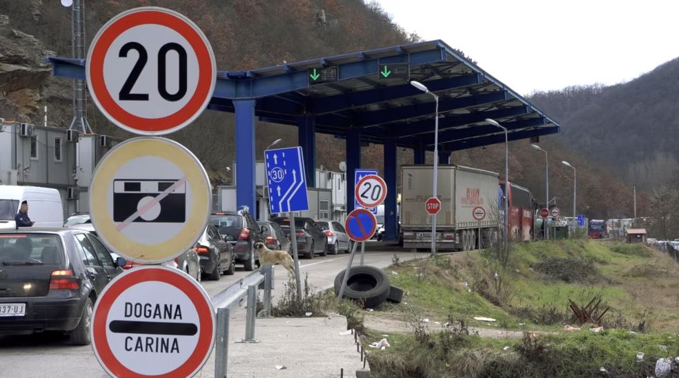 Serbia arreston një shtetas të Kosovës në kufi  pretendon për krime lufte