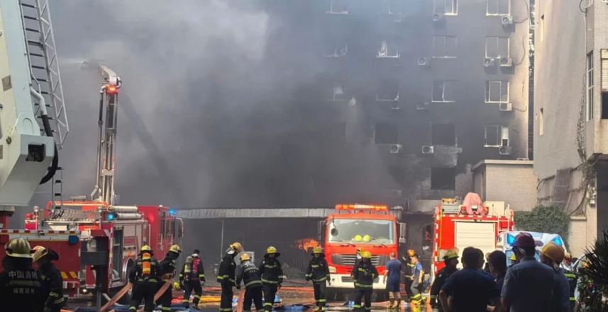 Tragjedi në Kinë  28 viktima nga zjarri në një fabrikë këpucësh