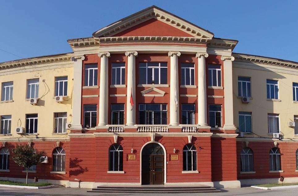 Nis aplikimi për Universitetet  hapi i parë për maturantët është pagesa e tarifës 2 mijë lekë