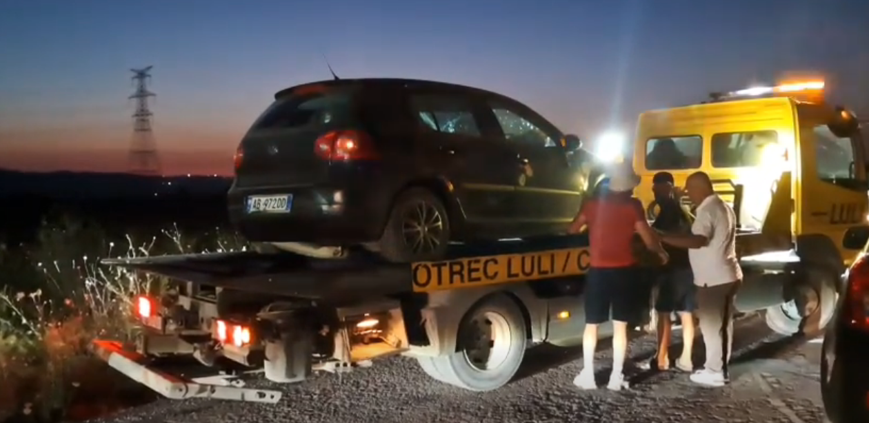 Aksident tragjik në Fushë Krujë  humb jetën shoferi  plagoset një tjetër
