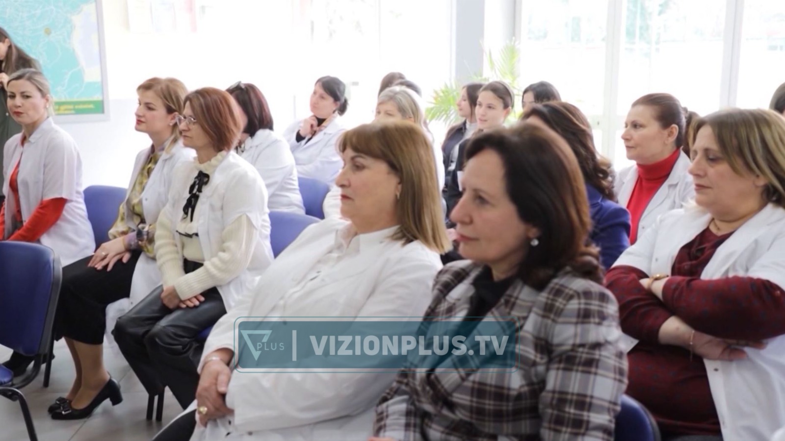 Arsimi rrezikon krizën për mësues  të vjetrit po dalin në pension  vështirësi për zëvendësimin e tyre