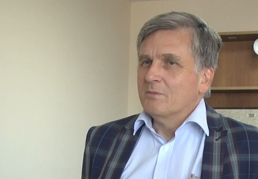 Ambasadori i OSBE nga Korça  Protestat janë një aspekt normal i jetës demokratike