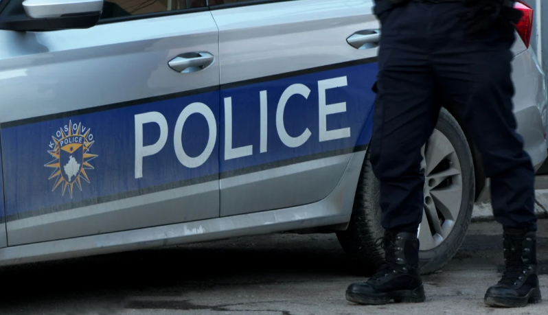 Shkuan për të inspektuar lidhjet ilegale  qëllohen me armë punonjësit e ujësjellësit në Mitrovicë