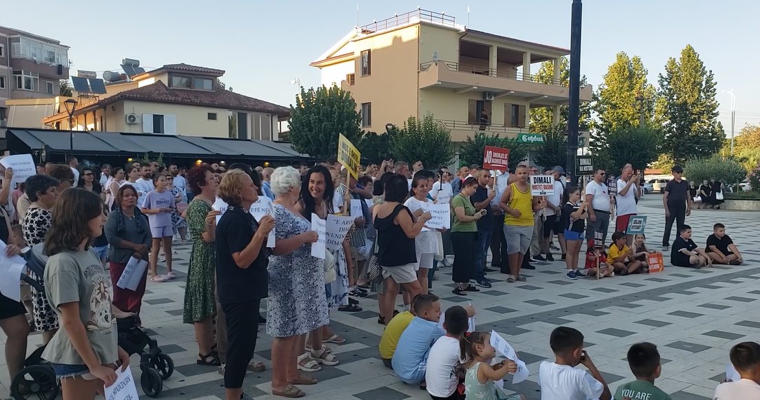 Kundër Reformës Territoriale  Qytetarët e Dimalit në protestë  firmosin peticion kundër shkrirjes së Bashkisë