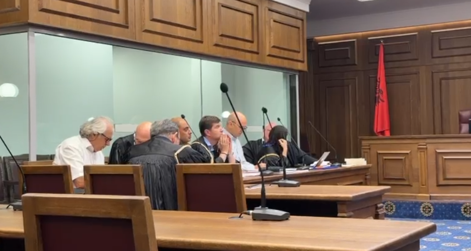 Privatizimi i  Partizanit  nuk ishte më në kompetencën e Presidentit   Bamir Topi në GJKKO  Nuk kam pirë asnjë kafe me Malltezin