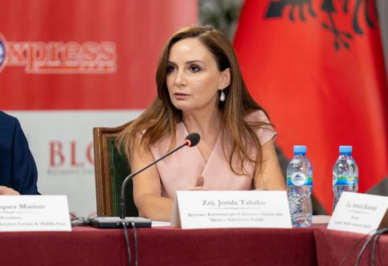 Tabaku  Euro në minimum historik  modeli ekonomik i qeverisë po godet familjet  prodhimin dhe biznesin shqiptar