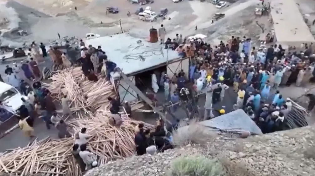 shperthim-ne-minieren-e-qymyrit-ne-pakistan-te-pakten-34-te-vdekur