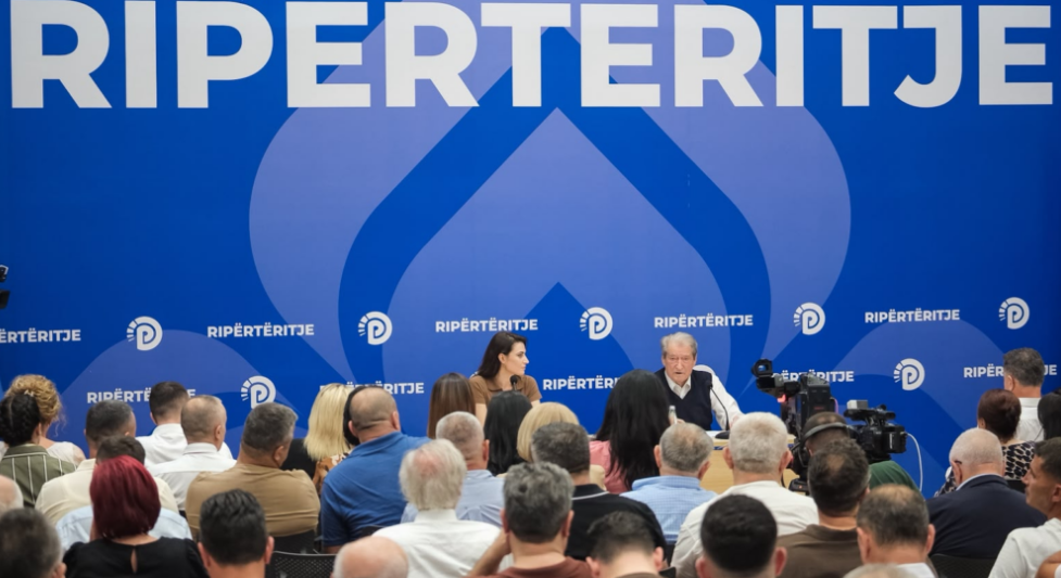 PD zgjedh drejtuesit e rinj  Flamur Noka rikonfirmohet Sekretar i Përgjithshëm  fiton garën me Korreshin  Lista e plotë 