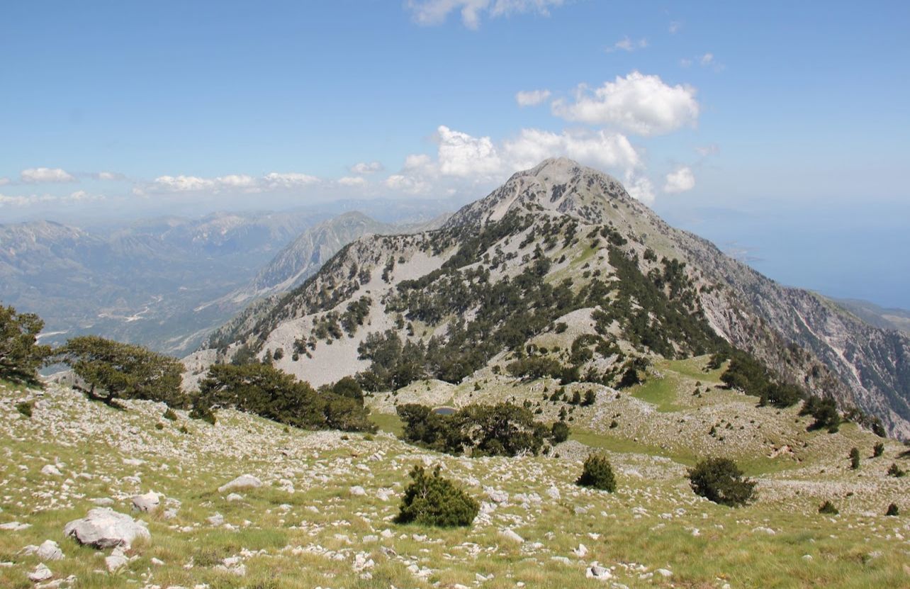 Tre turistë gjermanë bllokohen në malin e Çikës  nis operacioni i kërkim shpëtimit