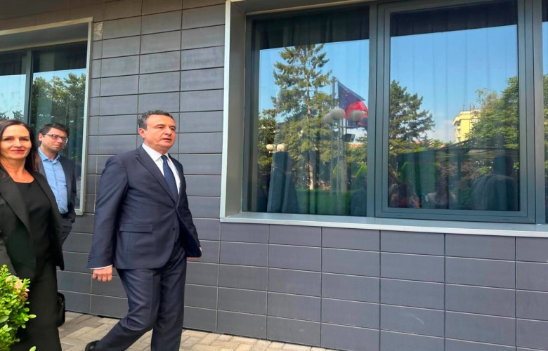 Takimi me Abdixhikun  Kurti  Synojmë konsituimin e institucioneve 