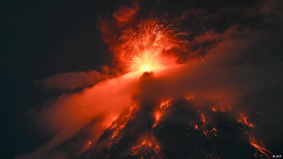 Shpërthen vullkani Fuego në Guatemalë  evakuohen mbi 1 600 persona