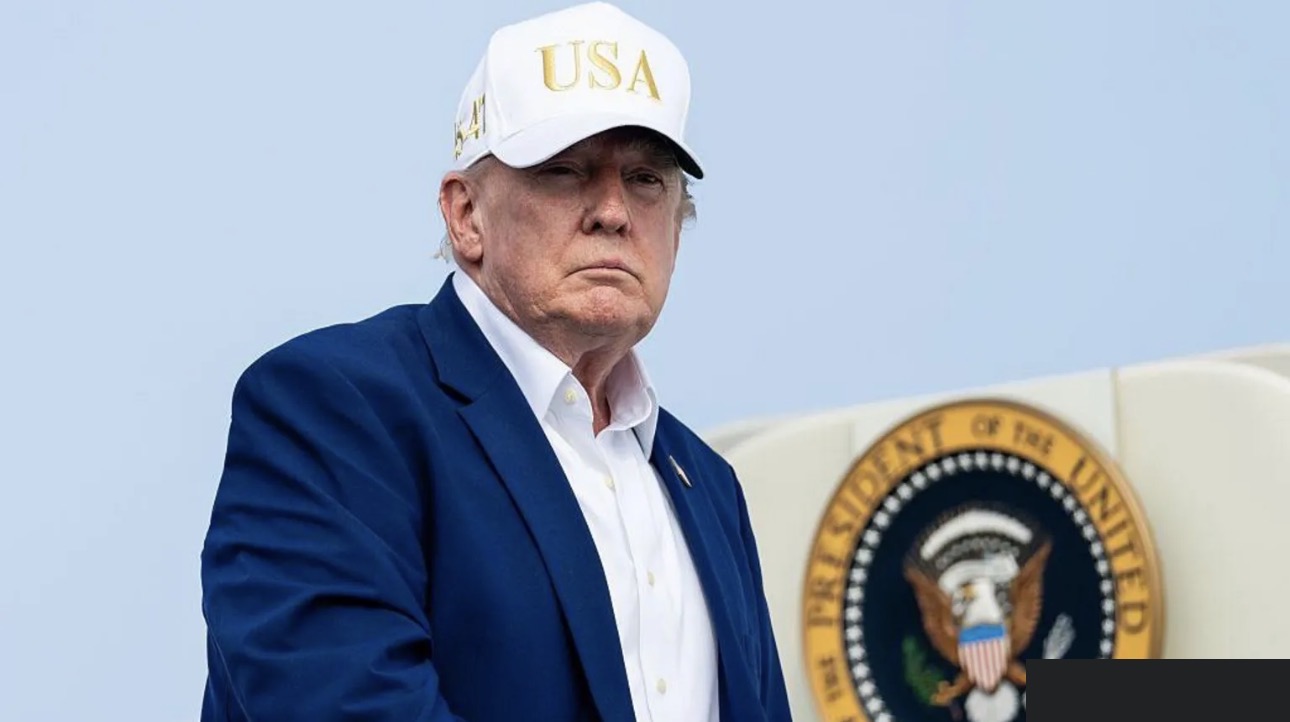 Trump paralajmëron  luftë ekonomike  ndaj Iranit  Teherani sfidon presionin e ri të SHBA së
