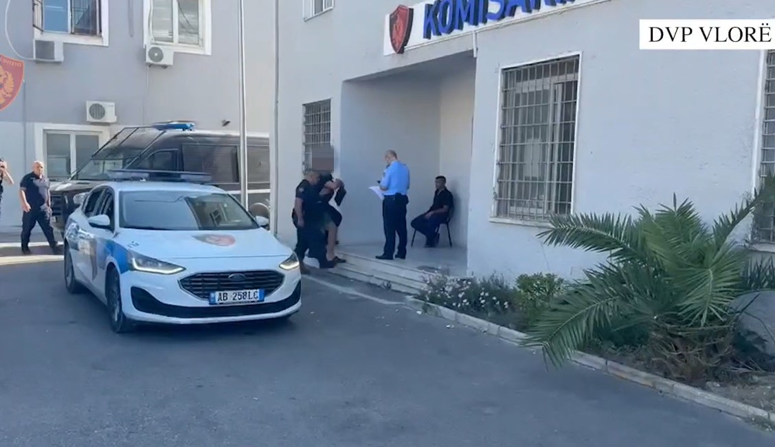 Arrestimi i Vis Kosovës  policia  Dhunoi dhe kanosi bashkëshorten  iu gjet pistoletë dhe fishekë