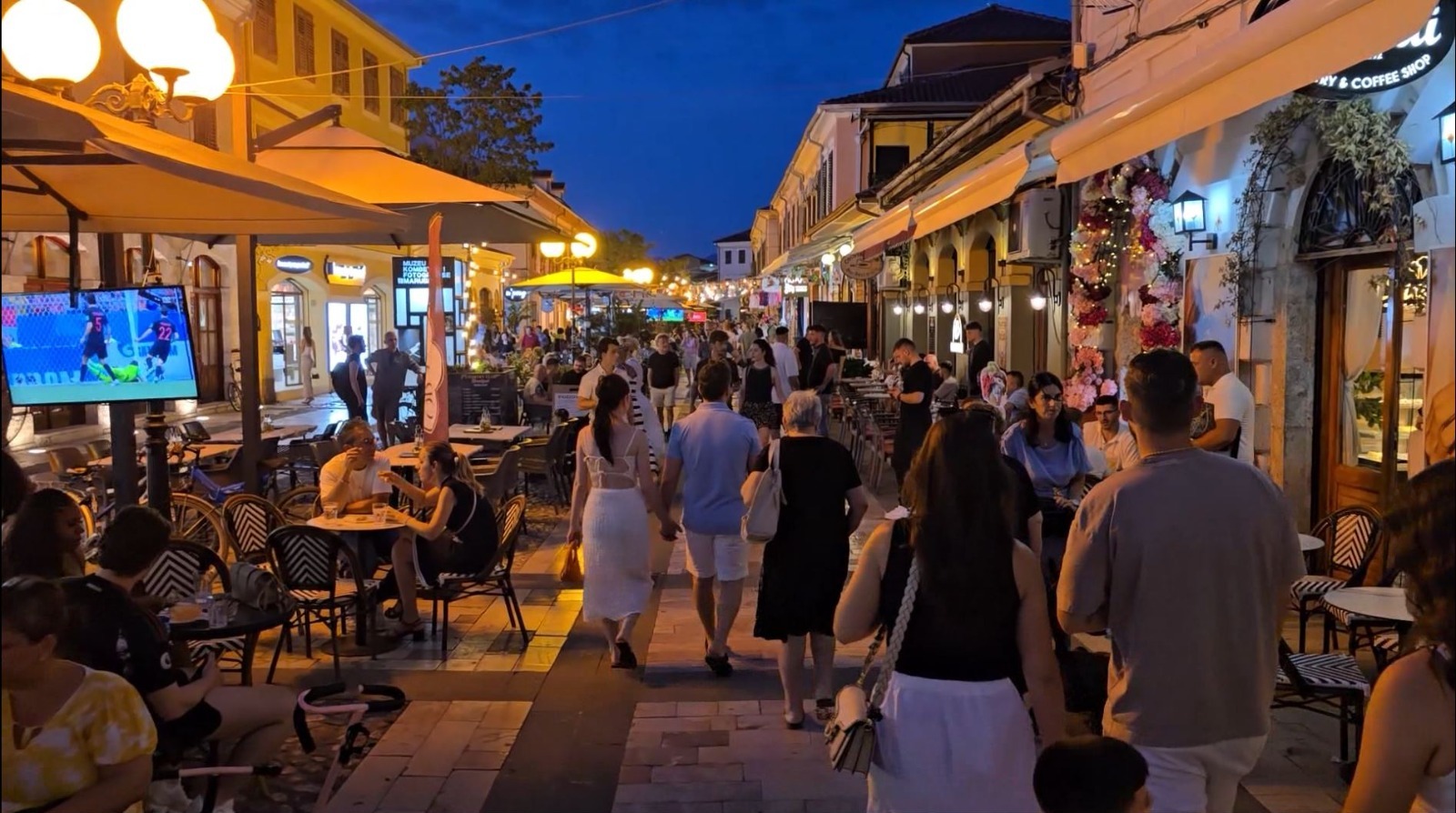 Rritet numri i turistëve në Shkodër  20   më shumë krahasuar me të njëjtën periudhë të vitit të kaluar