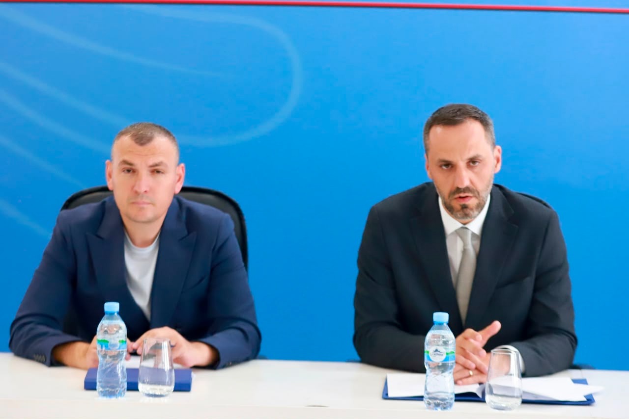 Pas dorëheqjes së Arben Carës  Lamallari prezanton drejtorin e ri të Shërbimit Zjarrfikës