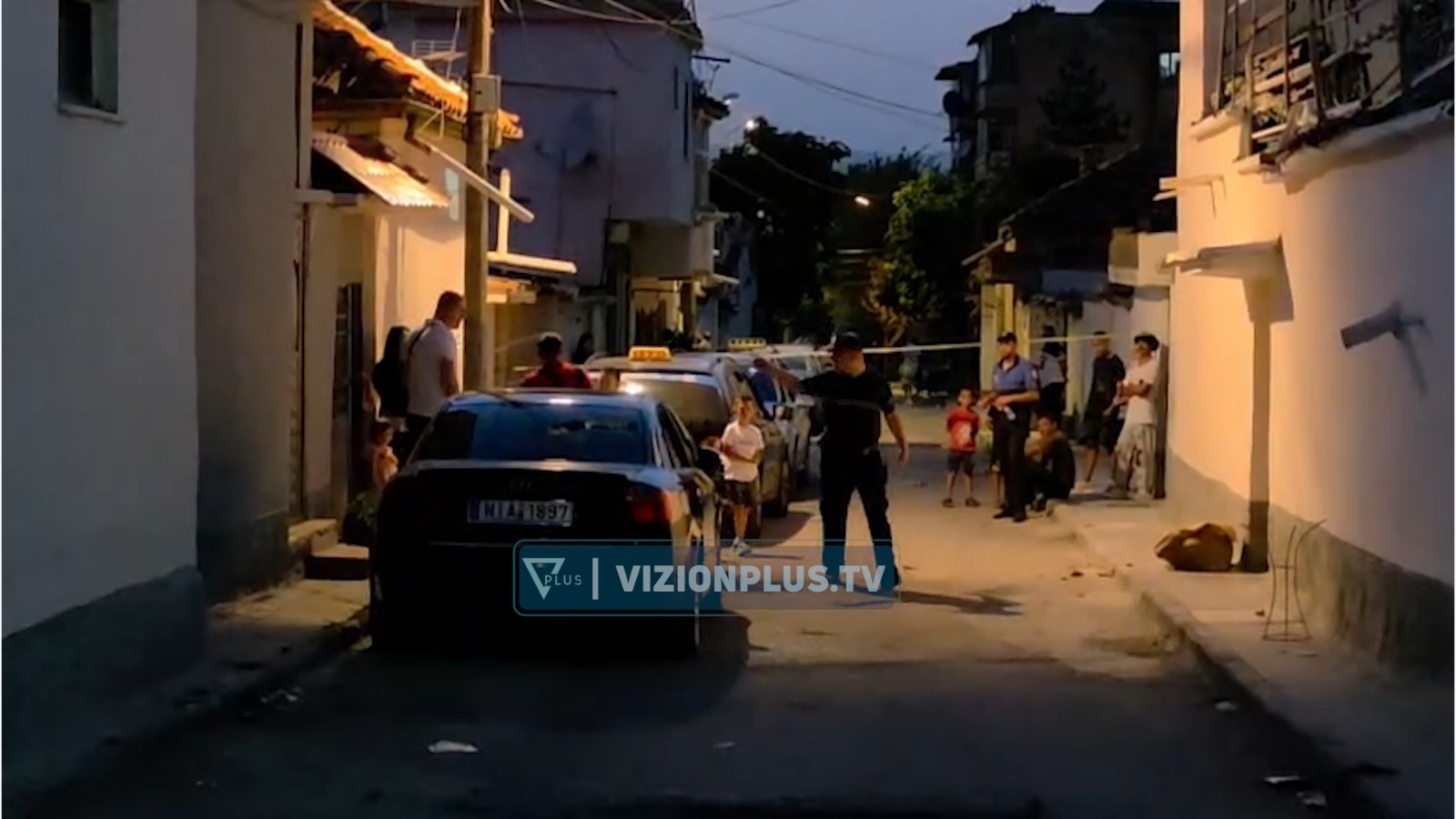U konfliktuan me lopata dhe mjete të forta  plagosen dy persona në Korçë
