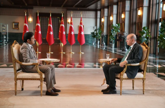 erdogan-egjipti-mund-t-i-bashkohet-marreveshjes-se-perbashket-te-mbrojtjes-mes-turqise-arabise-saudite-dhe-pakistanit