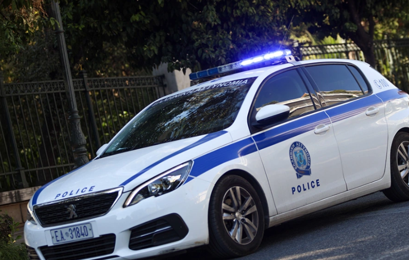 Arrestohet  Doktori   furnizonte klientët me lëndë narkotike  mes tyre dhe këngëtari i famshëm