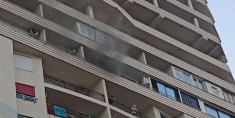 Zjarr në një apartament në Shkëmbin e Kavajës  6 persona të lënduar