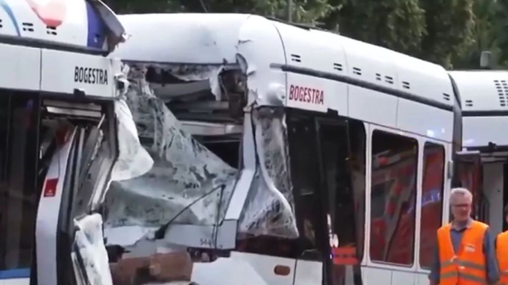 Aksident i rëndë në Gjermani  Dy tramvaje përplasen kokë më kokë  25 të plagosur