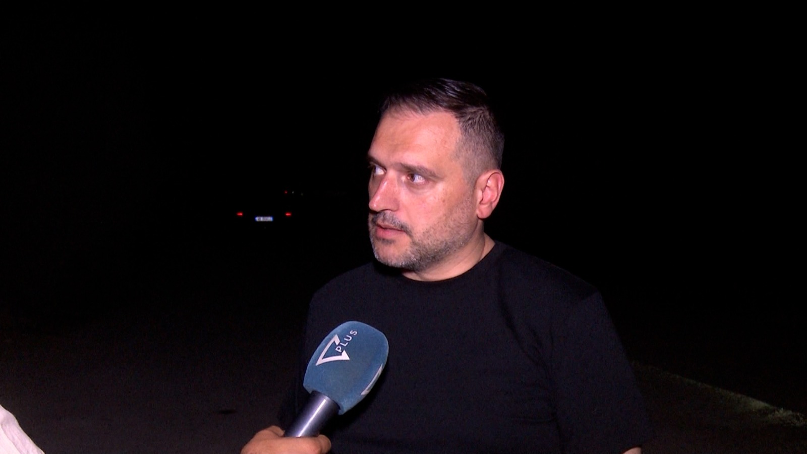 ushtria-ne-lufte-me-zjarret-nufi-avioni-i-dyte-air-tractor-i-eshte-bashkuar-operacioneve