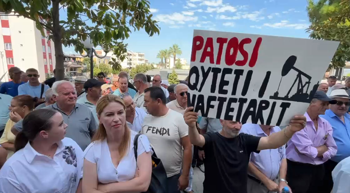  Prindërit tanë kanë derdhur gjak për këtë vend   qytetarët e Patosit protestojnë kundër  Territoriales 