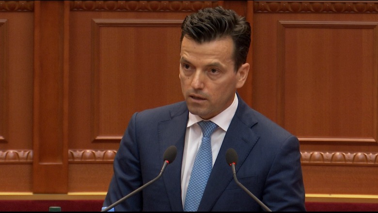 nuk-ka-institucion-te-rendesishem-qe-nuk-eshte-kompromentuar-shehaj-edi-rama-jep-doreheqjen