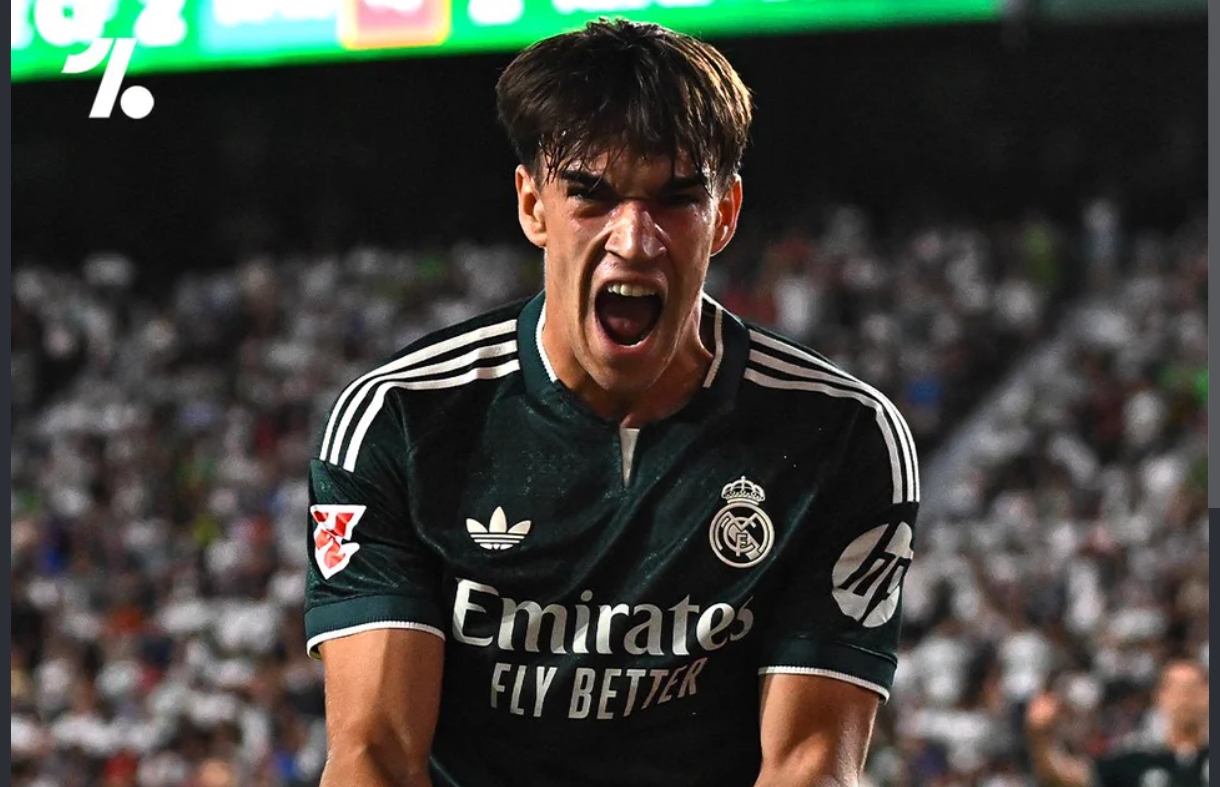 Real Madrid fiton mes vuajtjesh kundër Elche  Espi nderon sërish Mourinhon