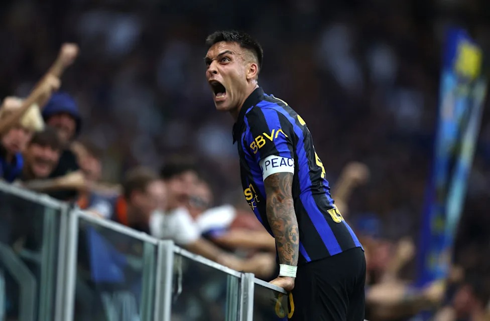 Çfarë ndeshjeje  5 gola dhe spektakël në Milano  Interi përmbys Napolin