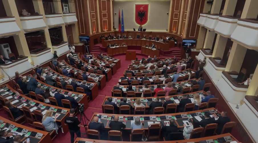 Sesioni i ri parlamentar  Peleshi vendos objektivat