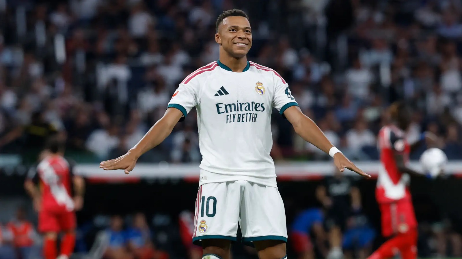 Mbappe me dopietë  Real Madrid shkatërron Rayo Vallecanon