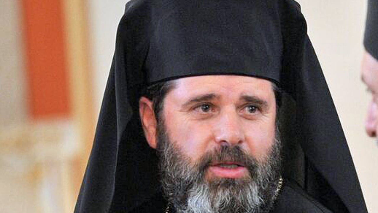 kryepiskopi-joan-per-diten-e-emrit-merr-urime-dhe-vleresime-nga-primatet-e-larte-te-kishave