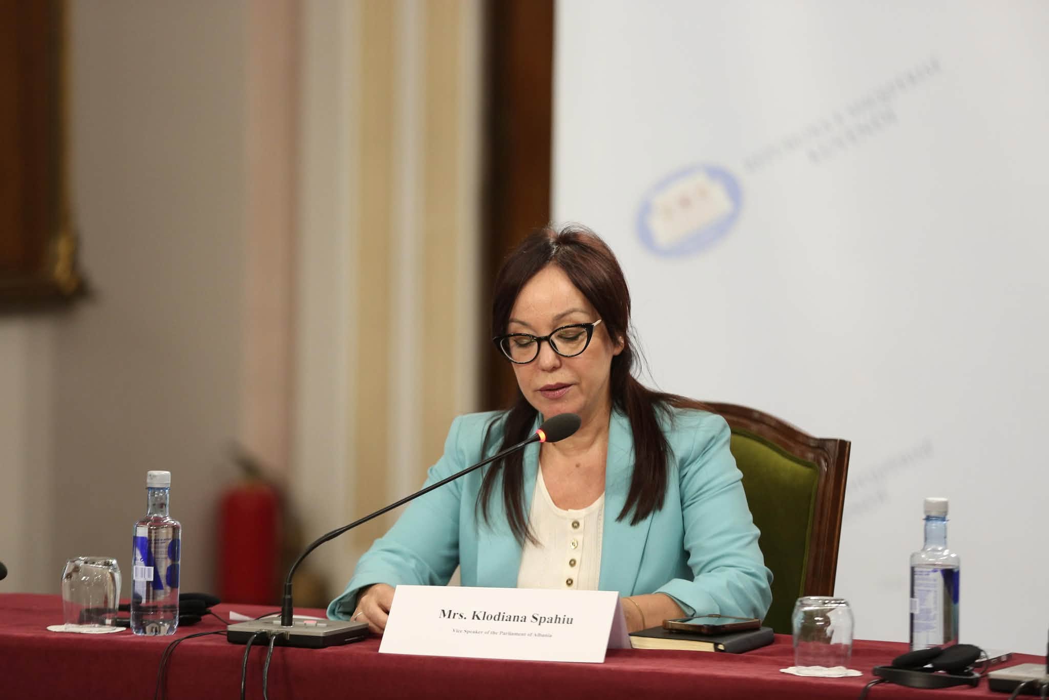 U emërua në krye të Ministrisë së Shëndetësisë  reagon Klodiana Spahiu  Mirënjohëse për besimin e dhënë 