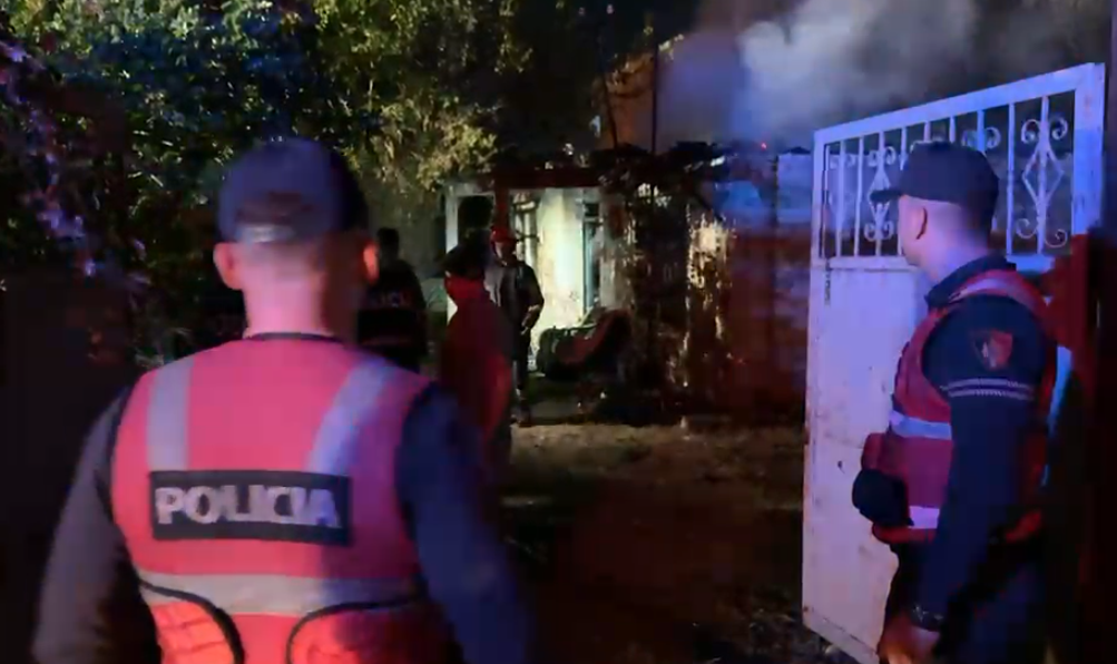 Tragjike në Fier  Përfshihet nga flakët banesa  humb jetën 70 vjeçari i paralizuar