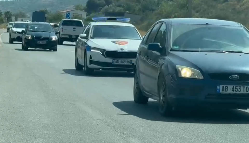  Na jep 5 milionë euro   grupi i armatosur kërcënon pronarin e hotelit në Orikum  përplaset gjatë arratisjes