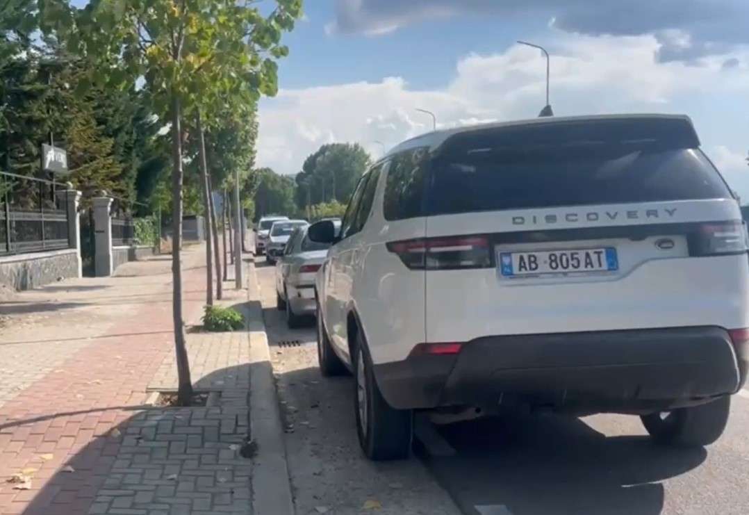 Detaje të reja nga plagosja në Korçë  autori dhe i dëmtuari kushërinj  po udhëtonin në të njëjtën makinë
