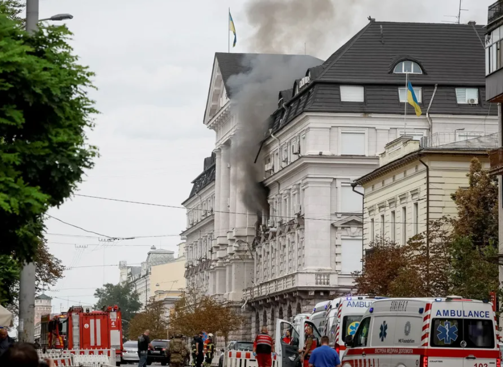 trump-fola-me-putinin-dhe-ai-nuk-ka-ndermend-te-sulmoje-nato-n-cfare-tha-per-ukrainen